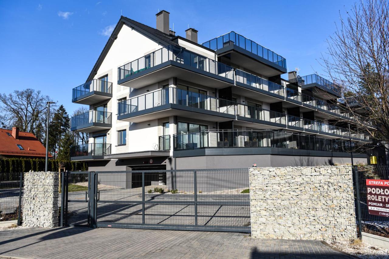 Apartament Villa Park Przy Plazy Z Widokiem Na Jezioro, Taras 50 M2 أوسترودا المظهر الخارجي الصورة